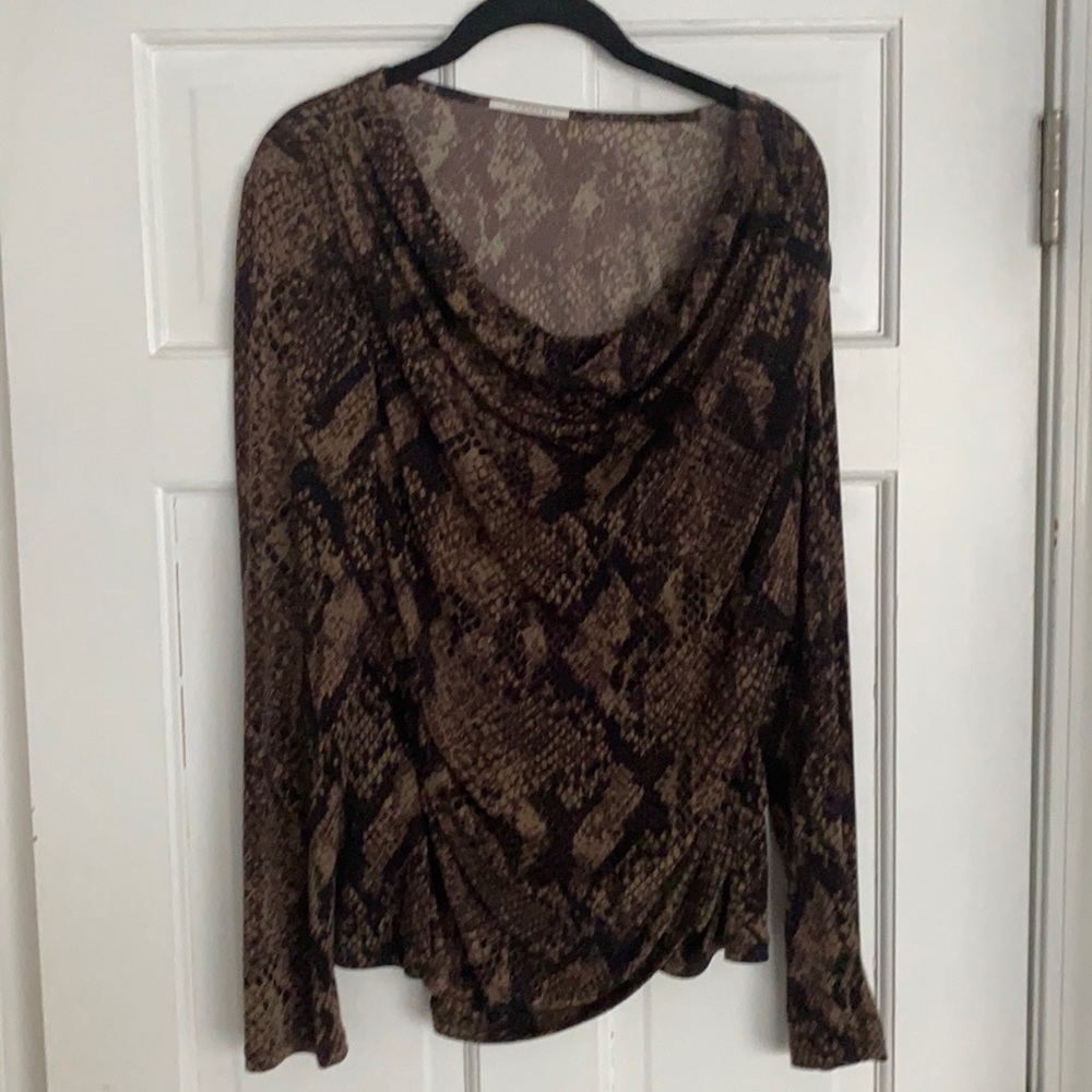 Tahari Blouse NWOT